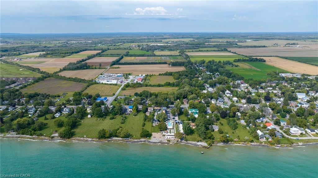 349 Wellington Main Street