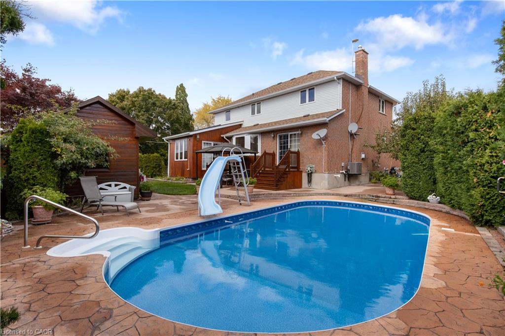 47 Burnt Ember Court