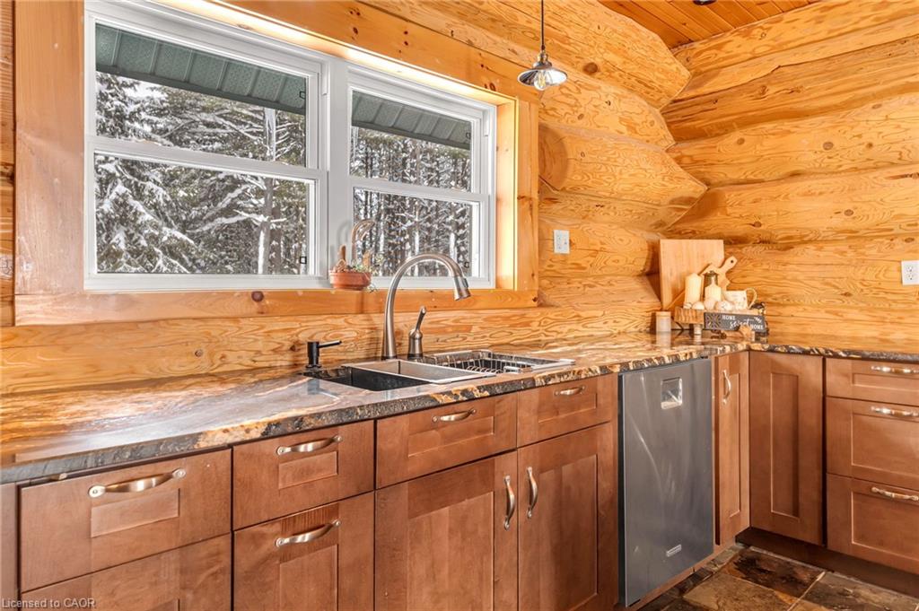 11 Nevis Ridge Drive, Oro-Medonte