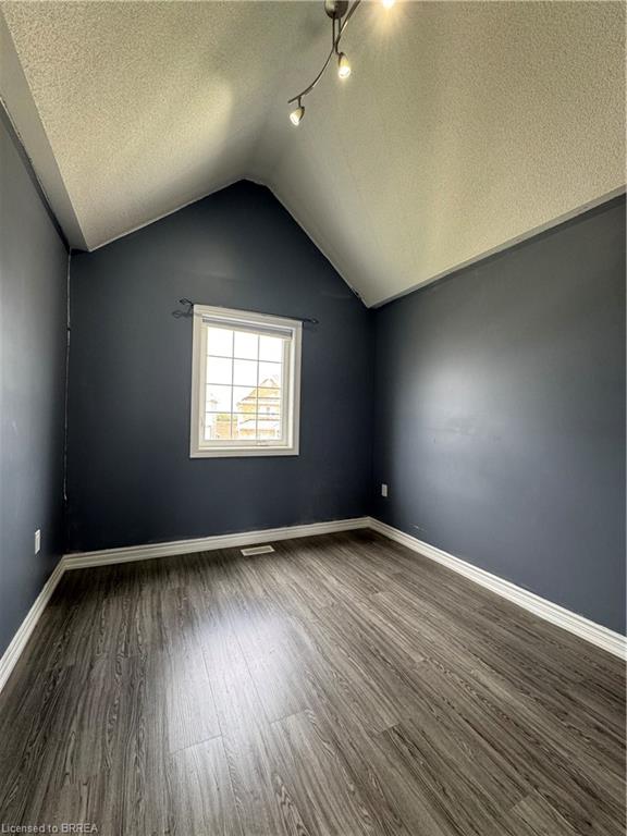 22 Todd Crescent