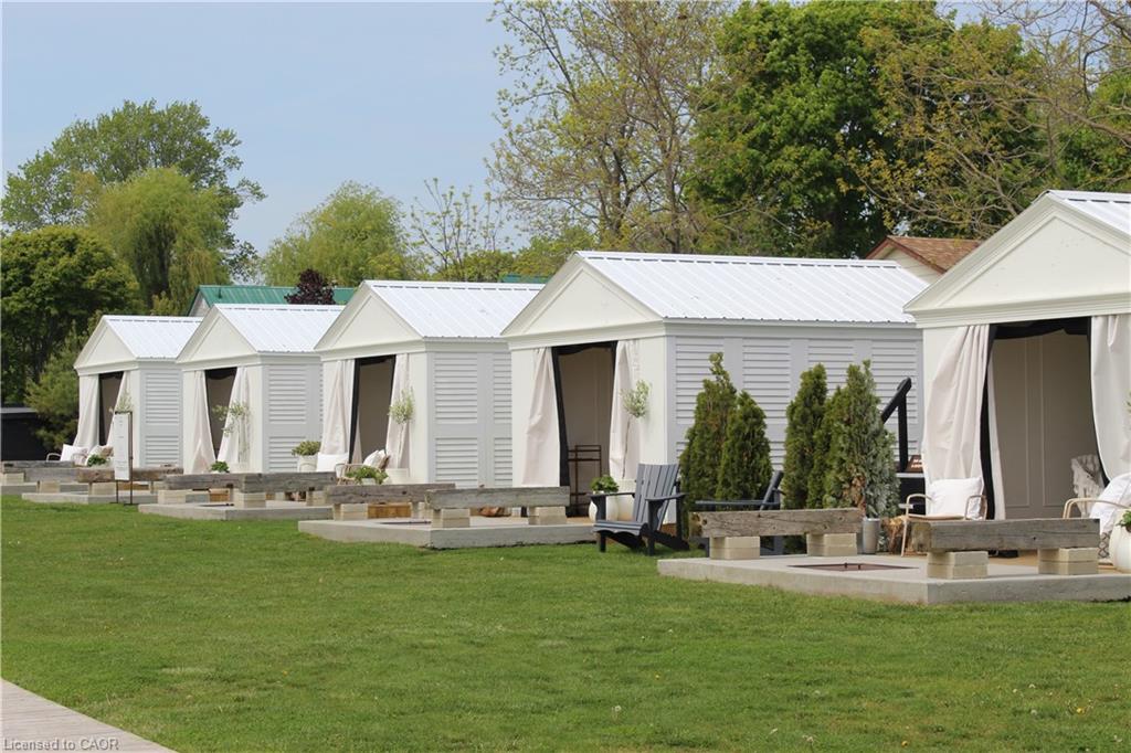 349 Wellington Main Street