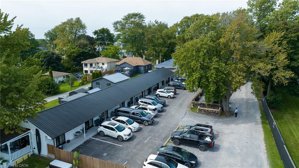 349 Wellington Main Street