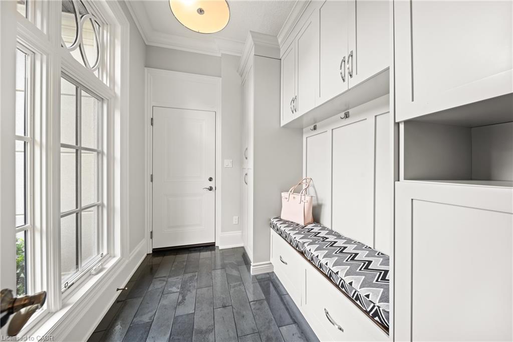 1577 Gloucester Road