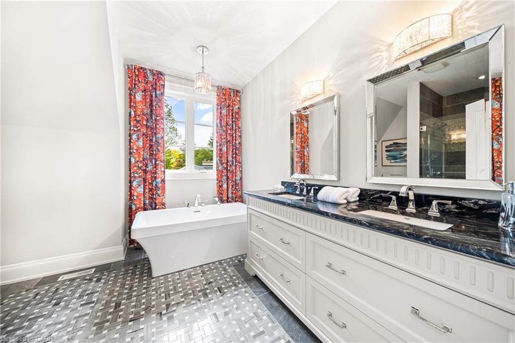 1577 Gloucester Road