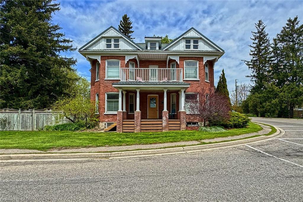 3212 Roseville Road