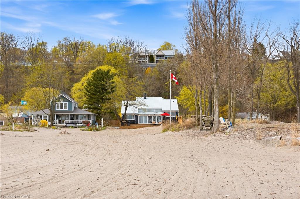 464 West Edith Cavell Boulevard