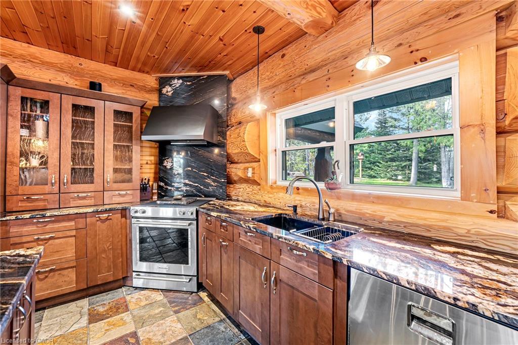 11 Nevis Ridge Drive, Oro-Medonte