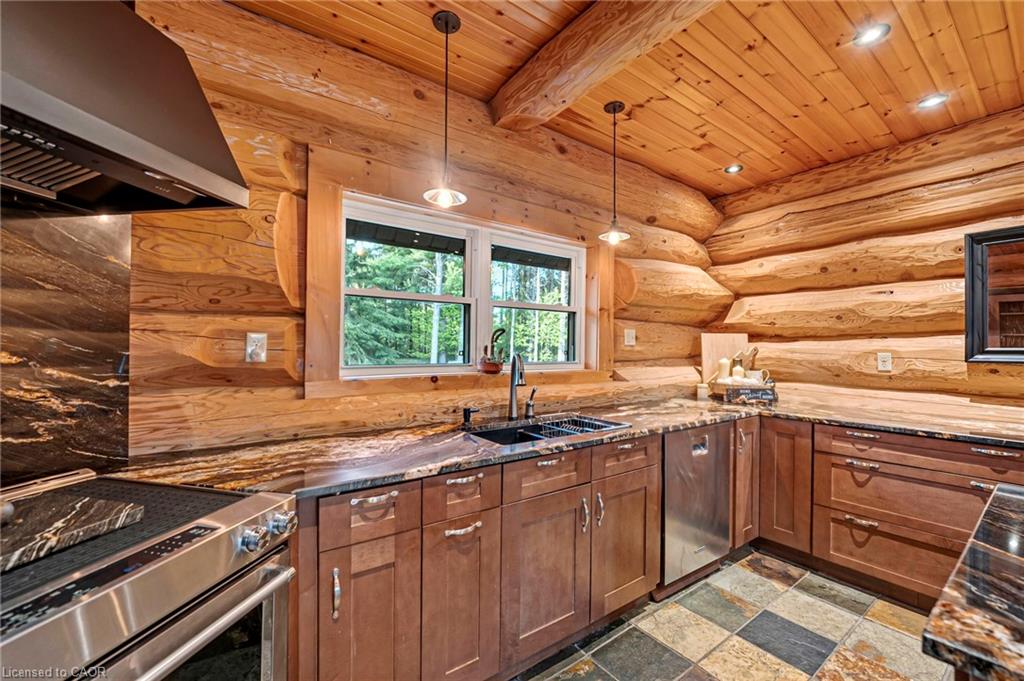 11 Nevis Ridge Drive, Oro-Medonte