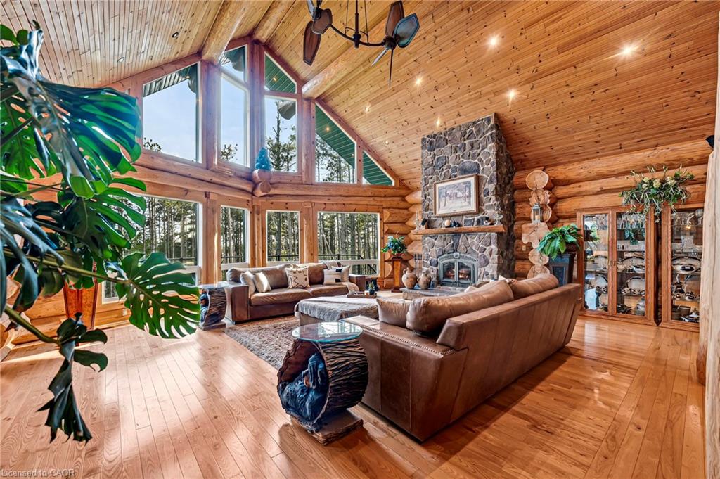 11 Nevis Ridge Drive, Oro-Medonte