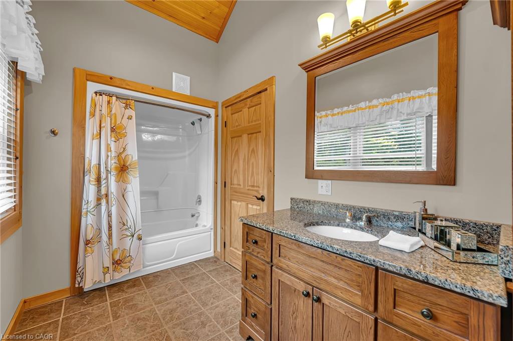 11 Nevis Ridge Drive, Oro-Medonte