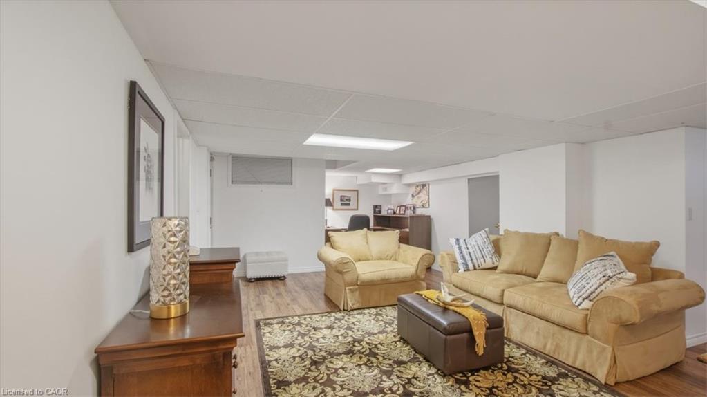 411 Champagne Road