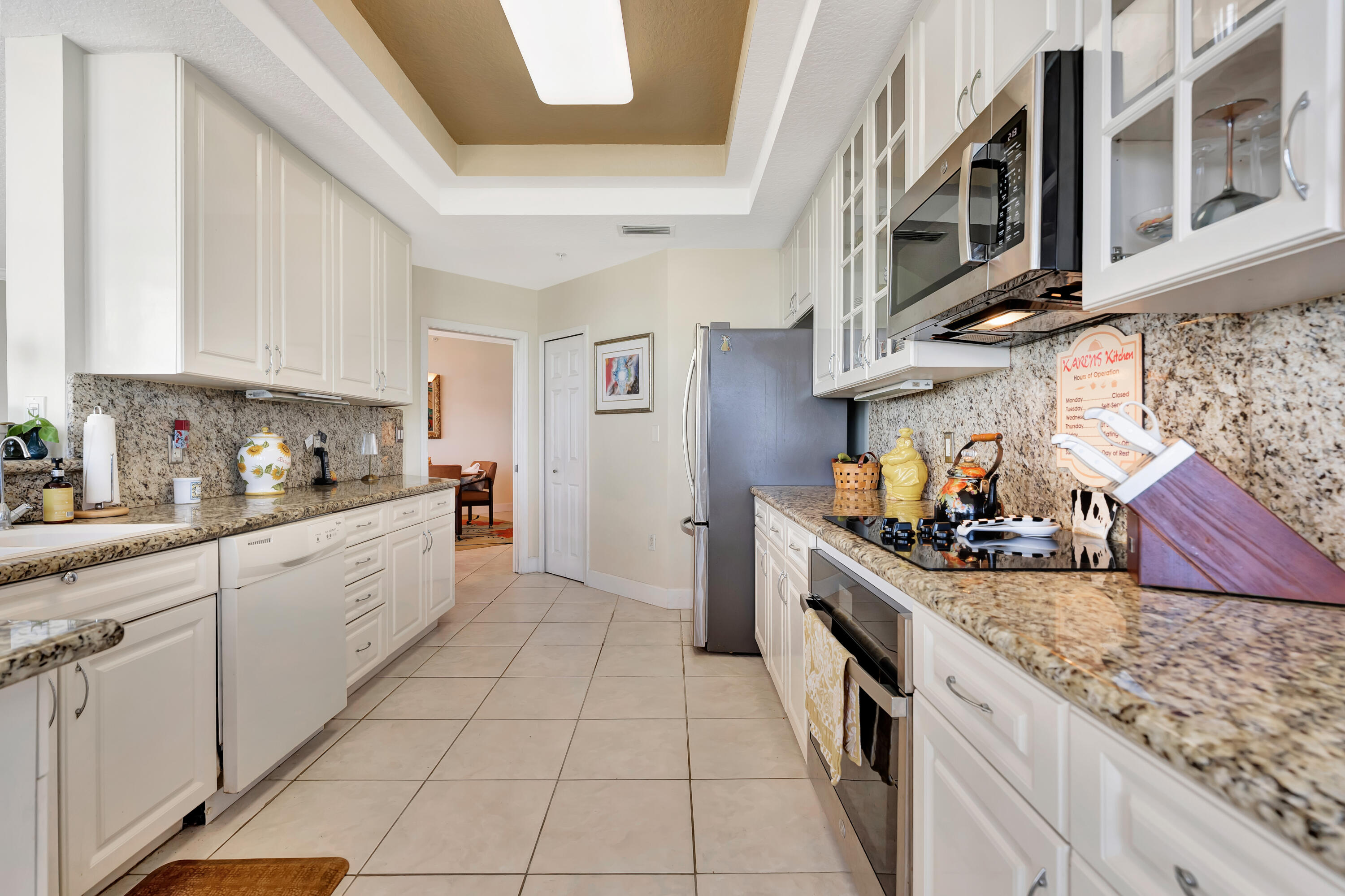 131 Ocean Grande Boulevard 604