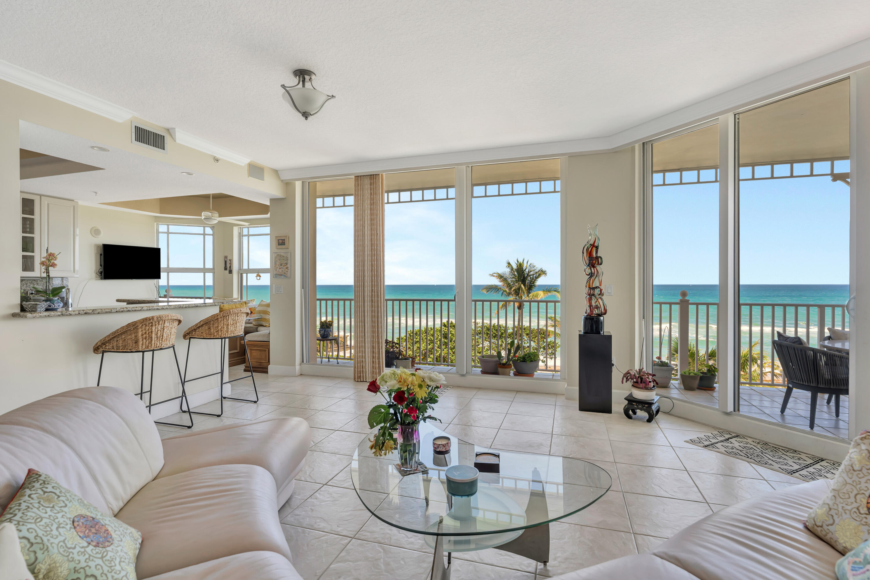 131 Ocean Grande Boulevard 604