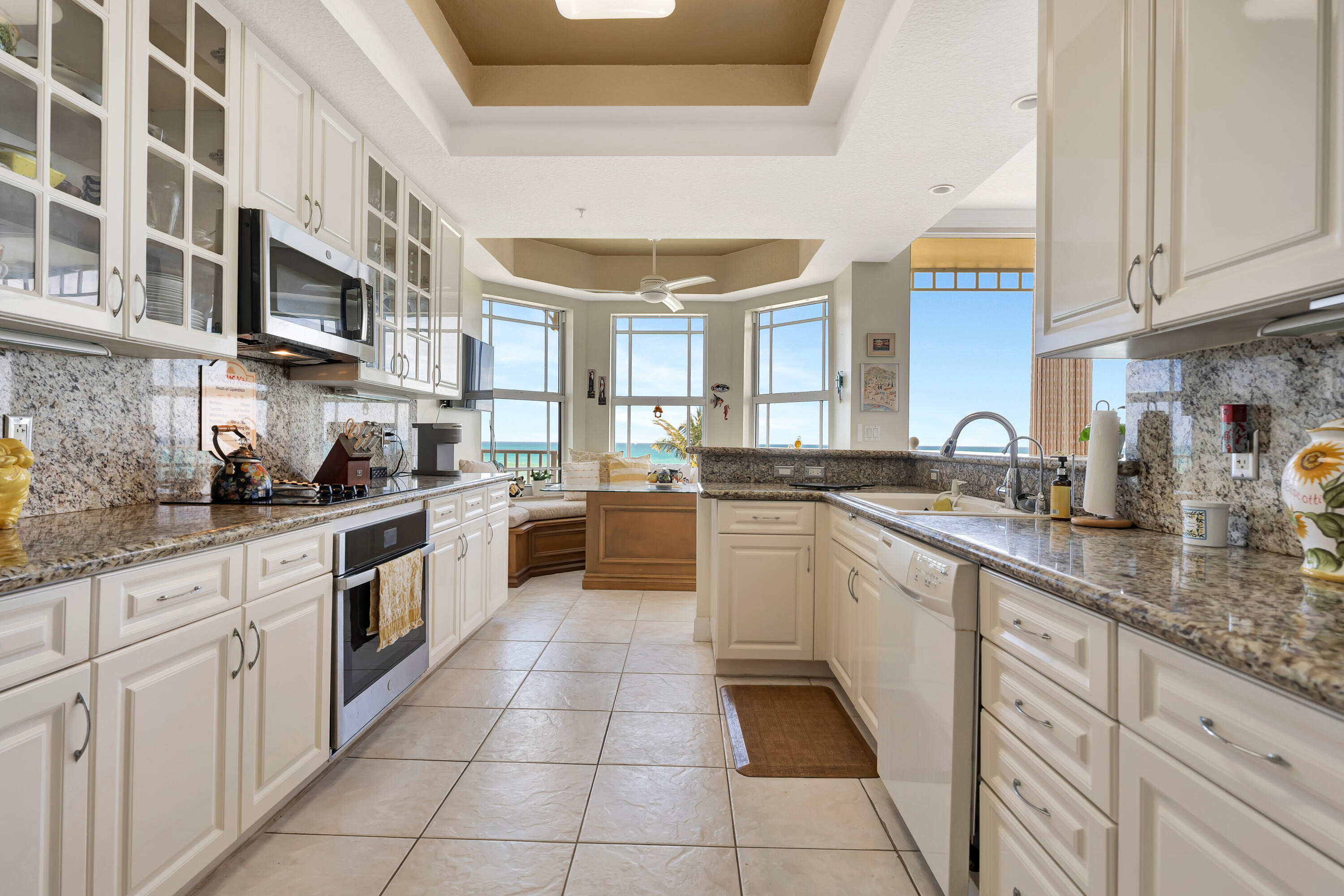 131 Ocean Grande Boulevard 604