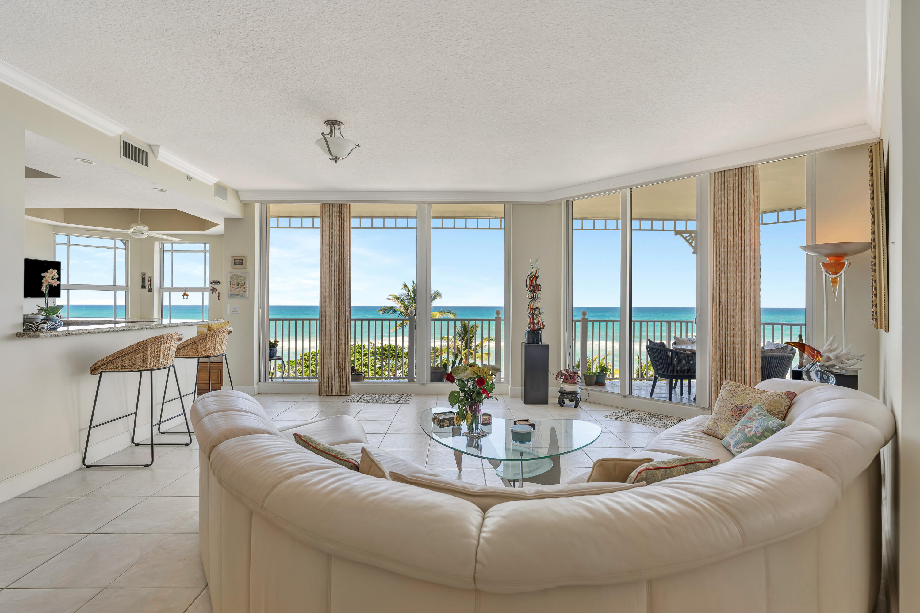 131 Ocean Grande Boulevard 604