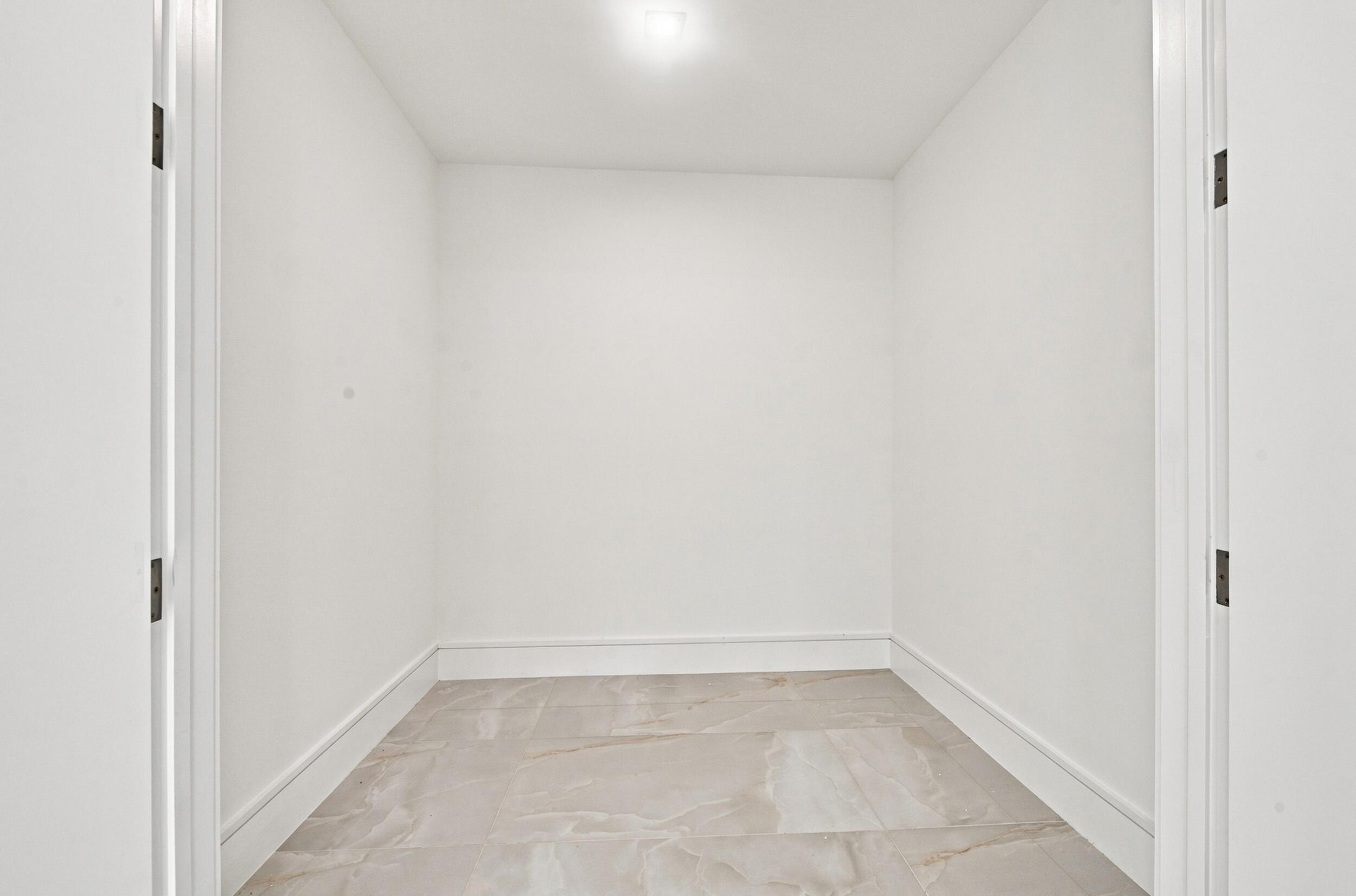220 Lake Shore Drive 1407