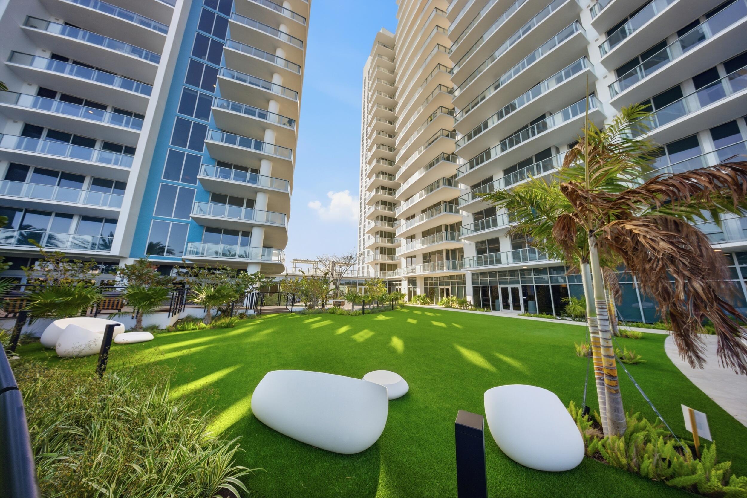220 Lake Shore Drive 1407