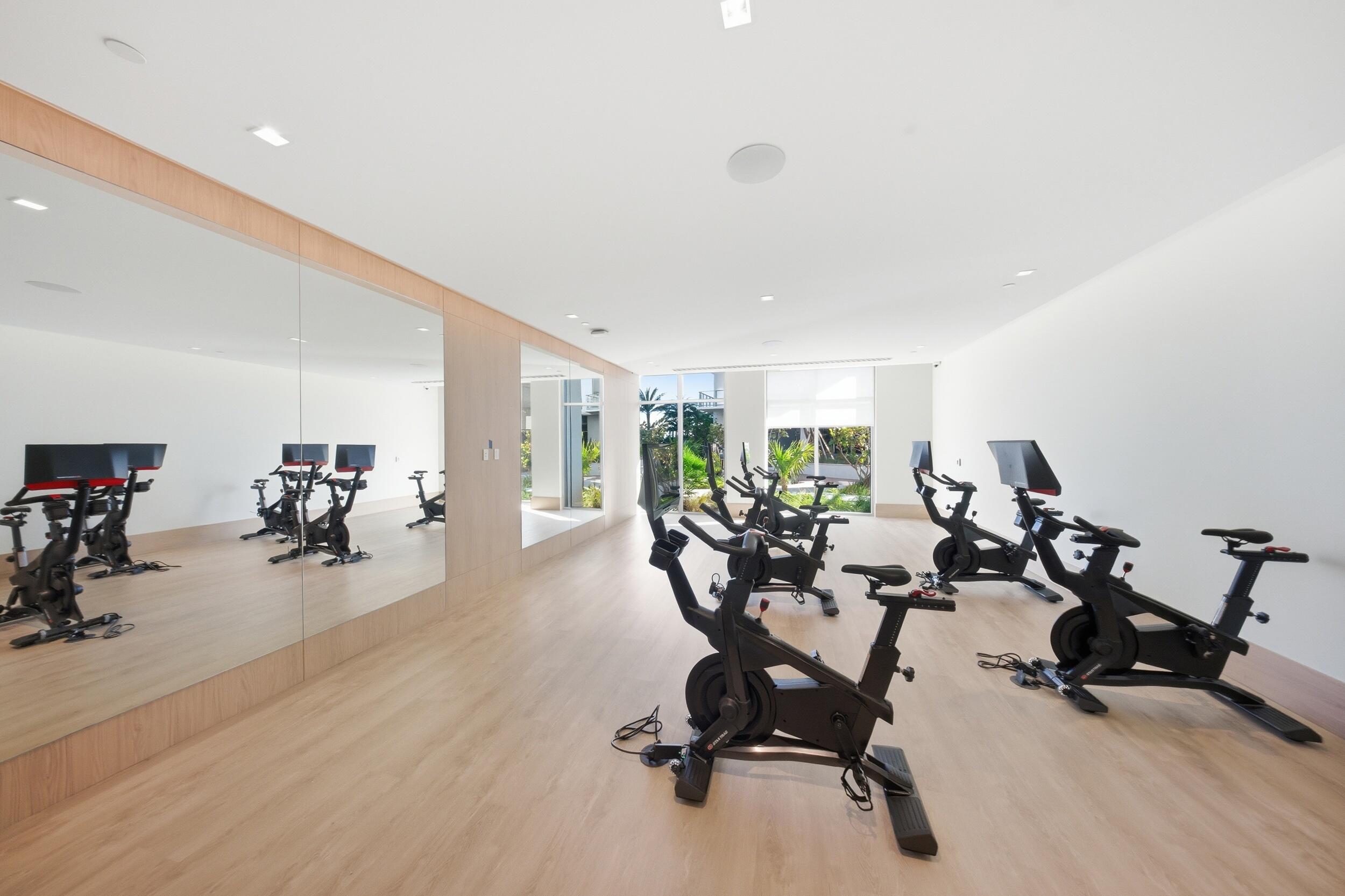 220 Lake Shore Drive 1407