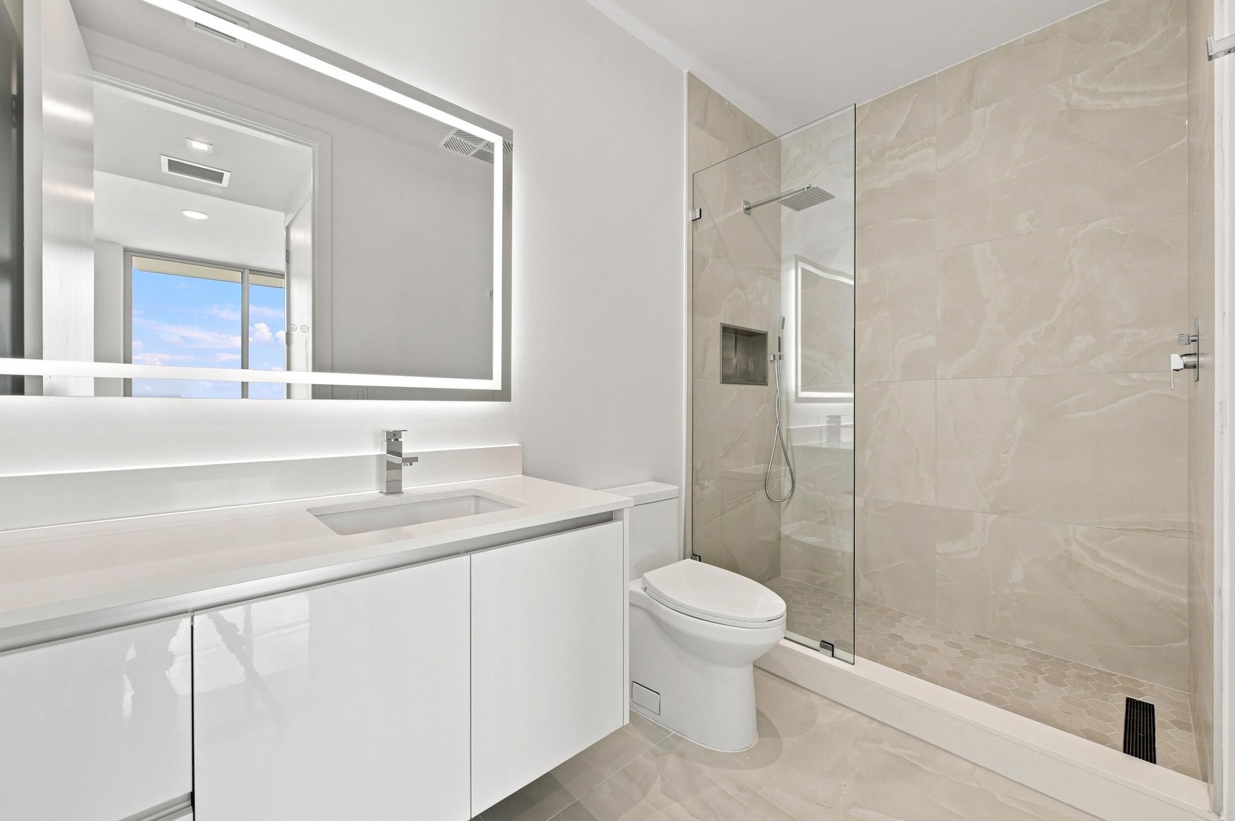 220 Lake Shore Drive 1407
