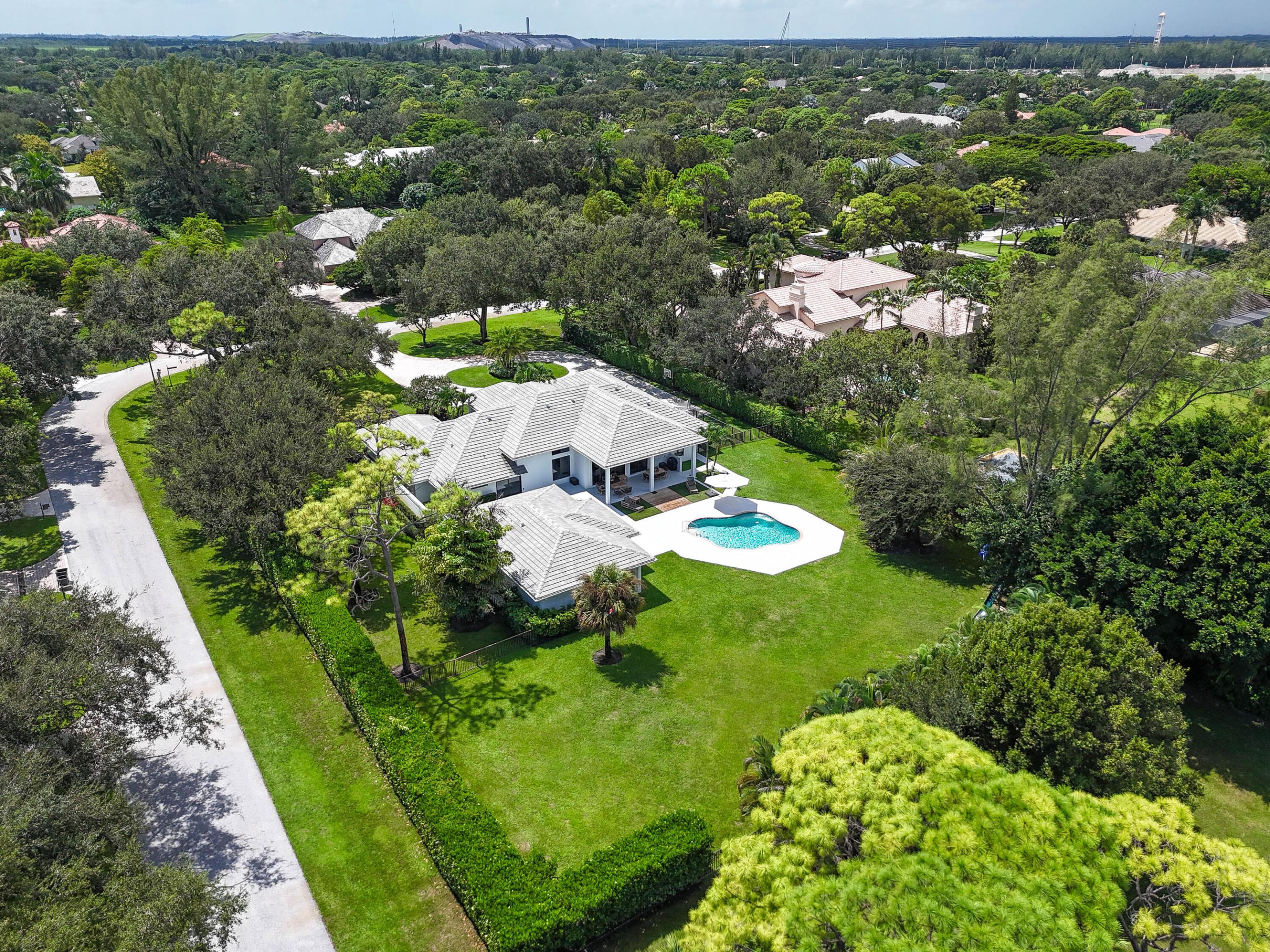 5664 High Flyer Road S