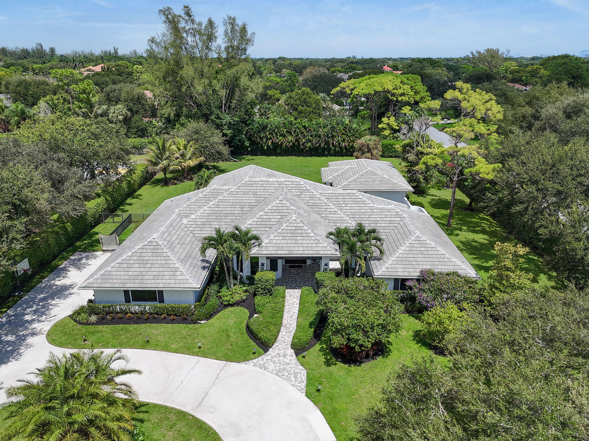 5664 High Flyer Road S