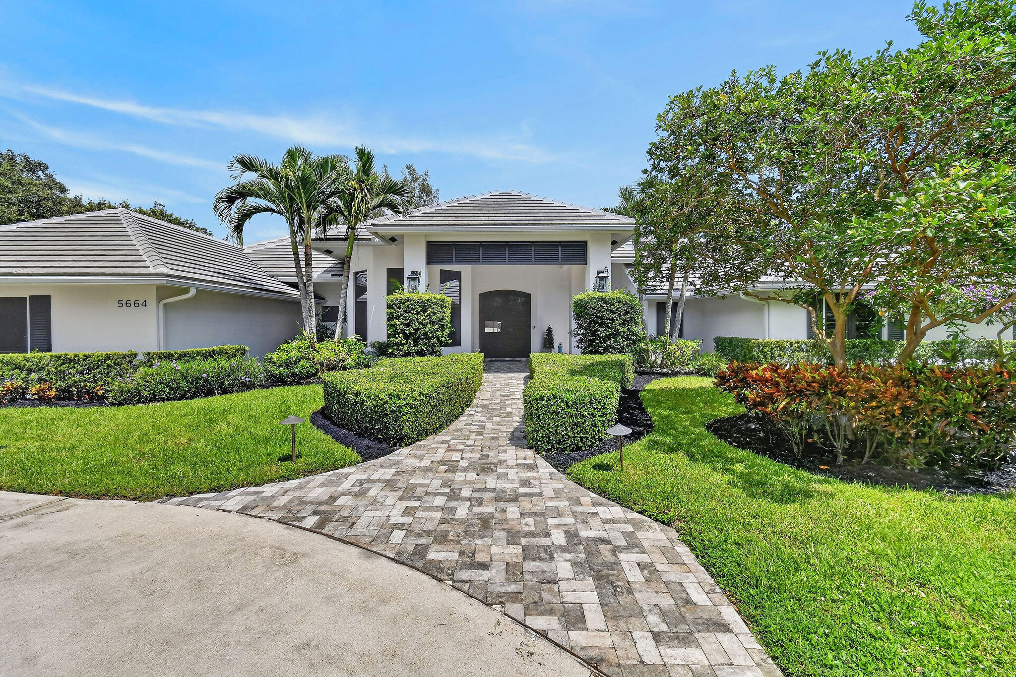 5664 High Flyer Road S