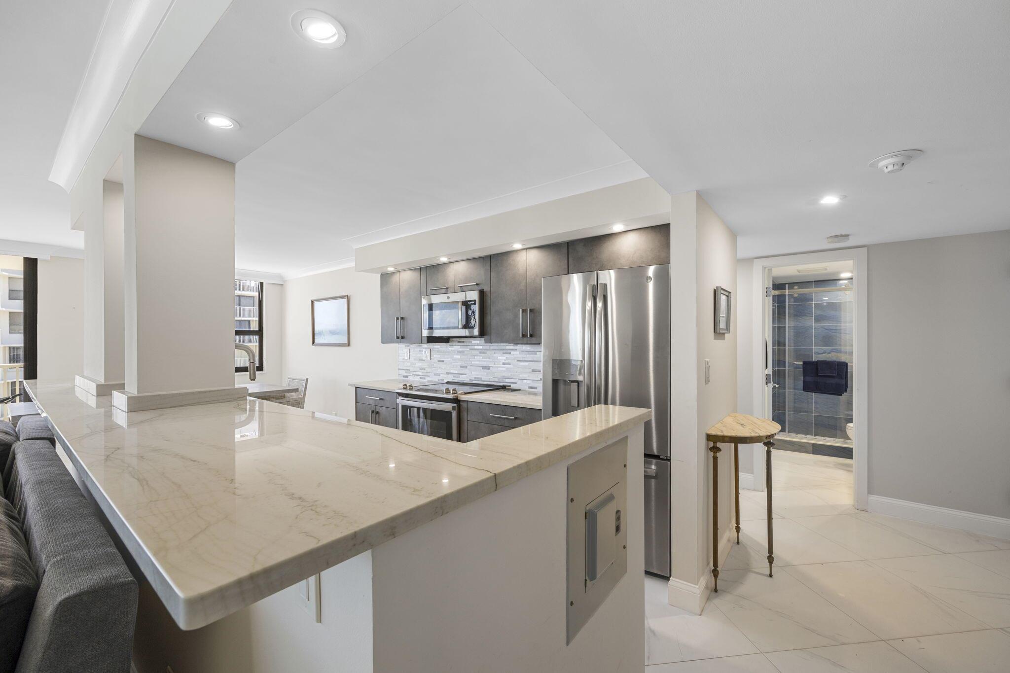 5480 N Ocean Drive Bpha