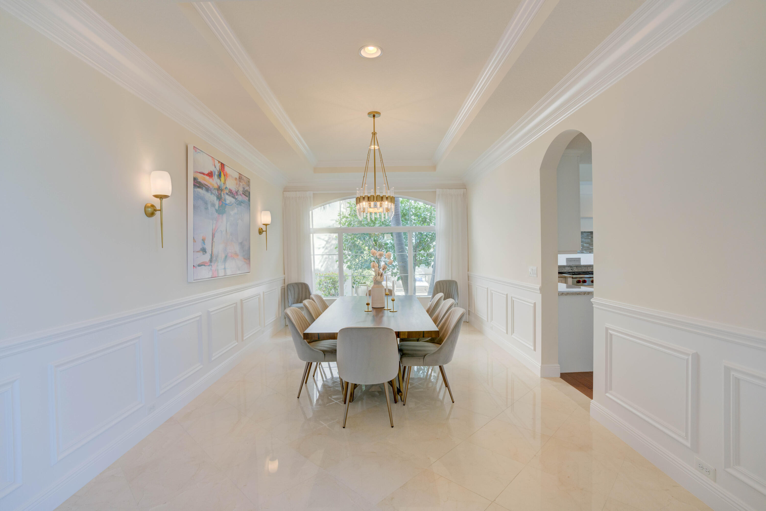1717 W Hemingway Drive
