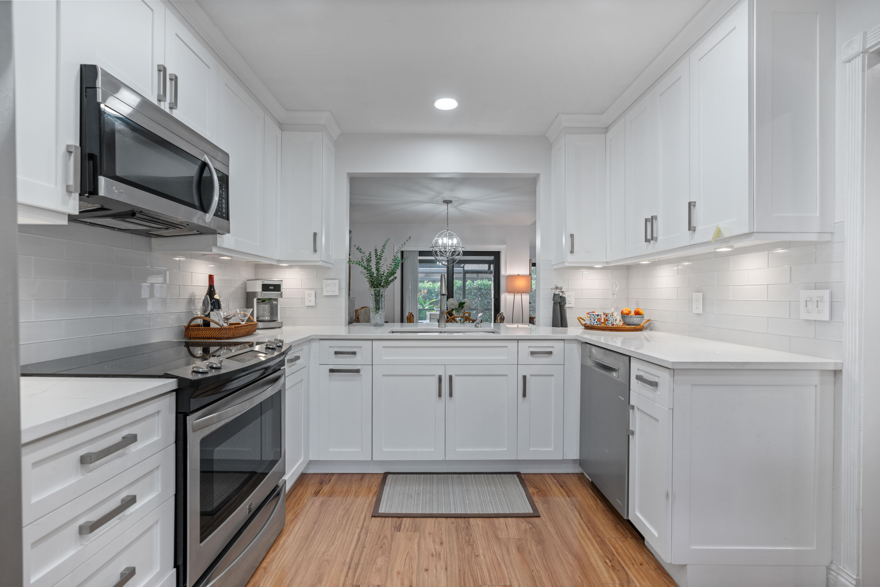 3704 Cape Pointe Circle