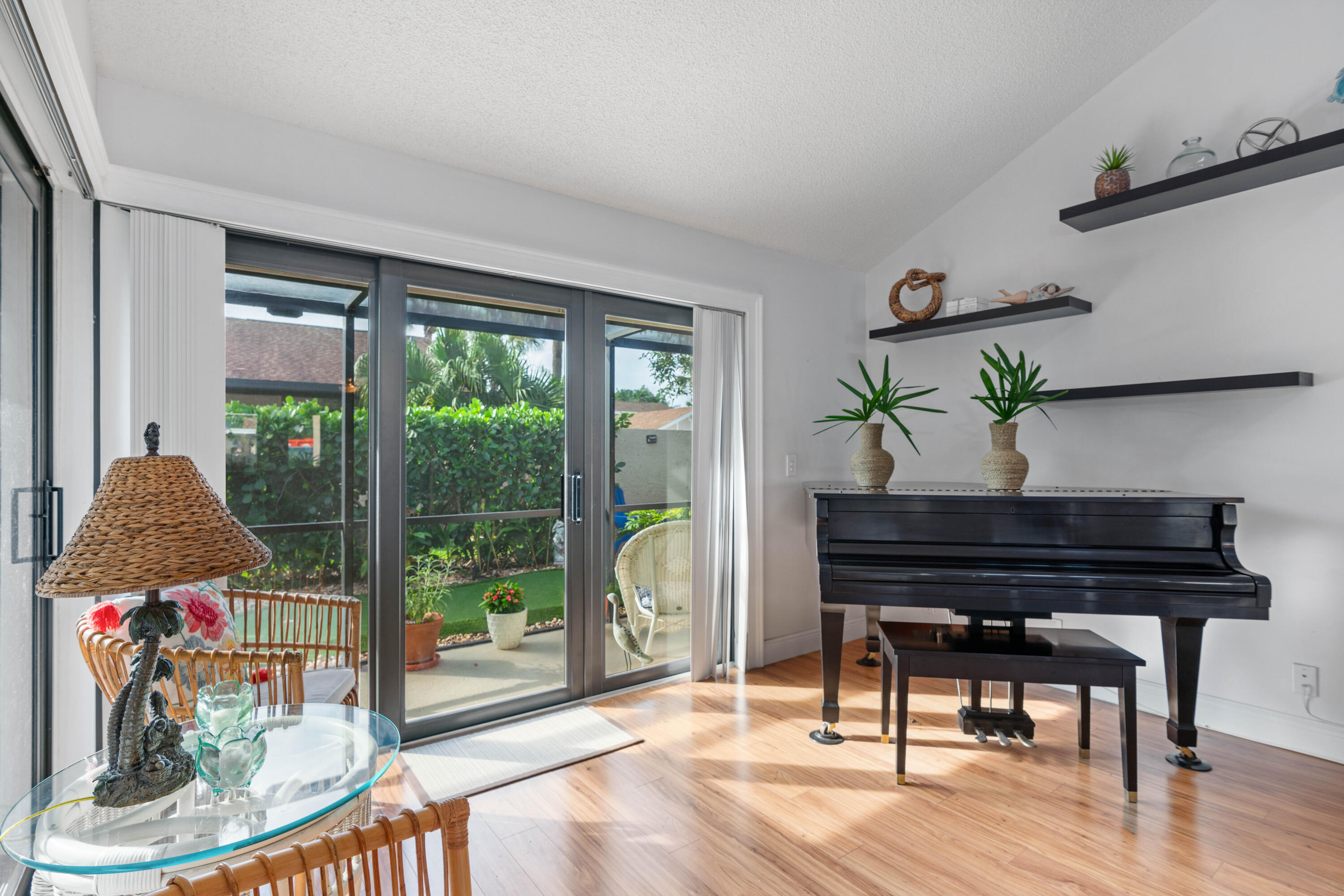 3704 Cape Pointe Circle