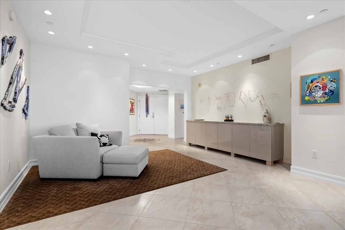 4600 N Ocean Drive 701