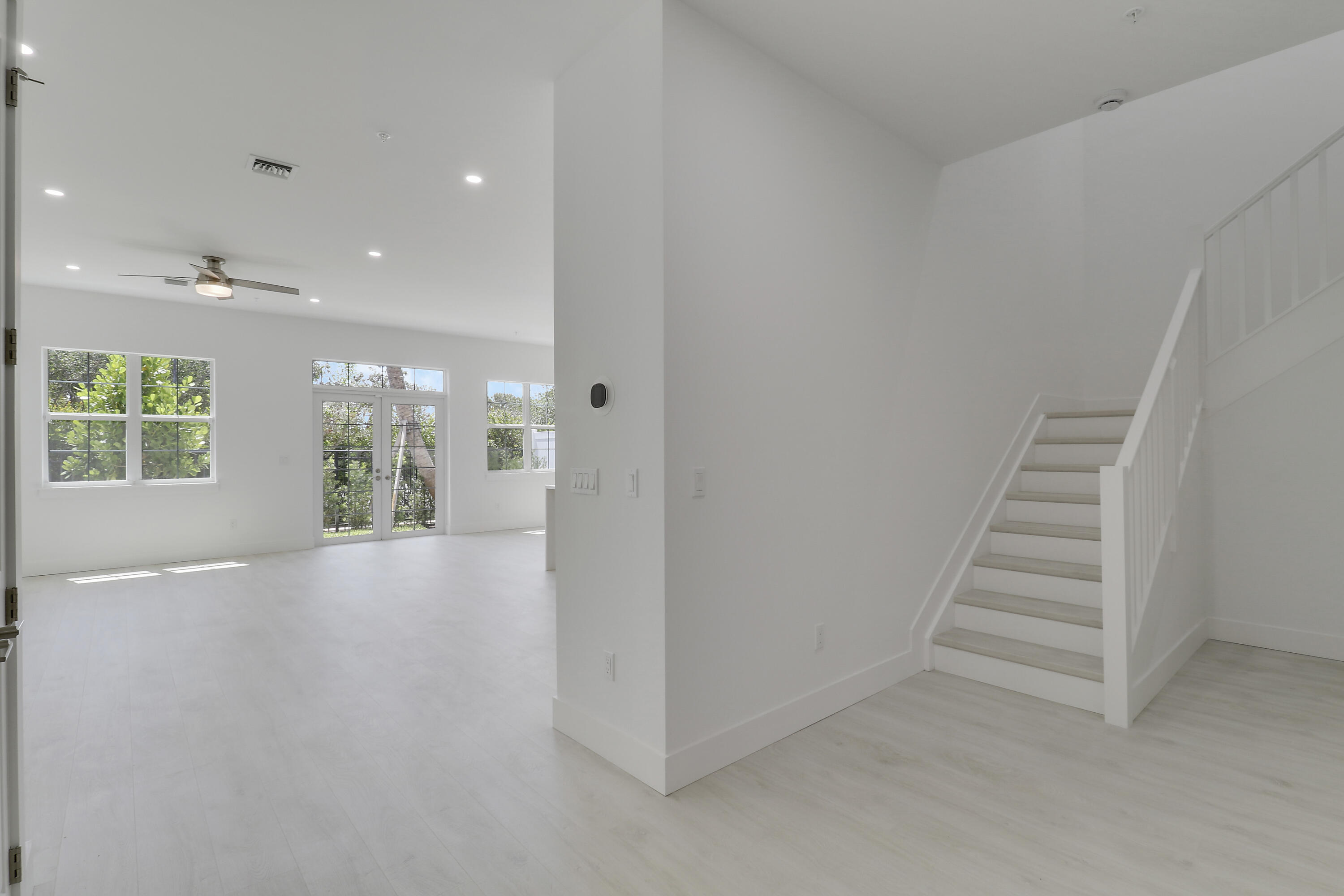 120 Water Pointe Place 3