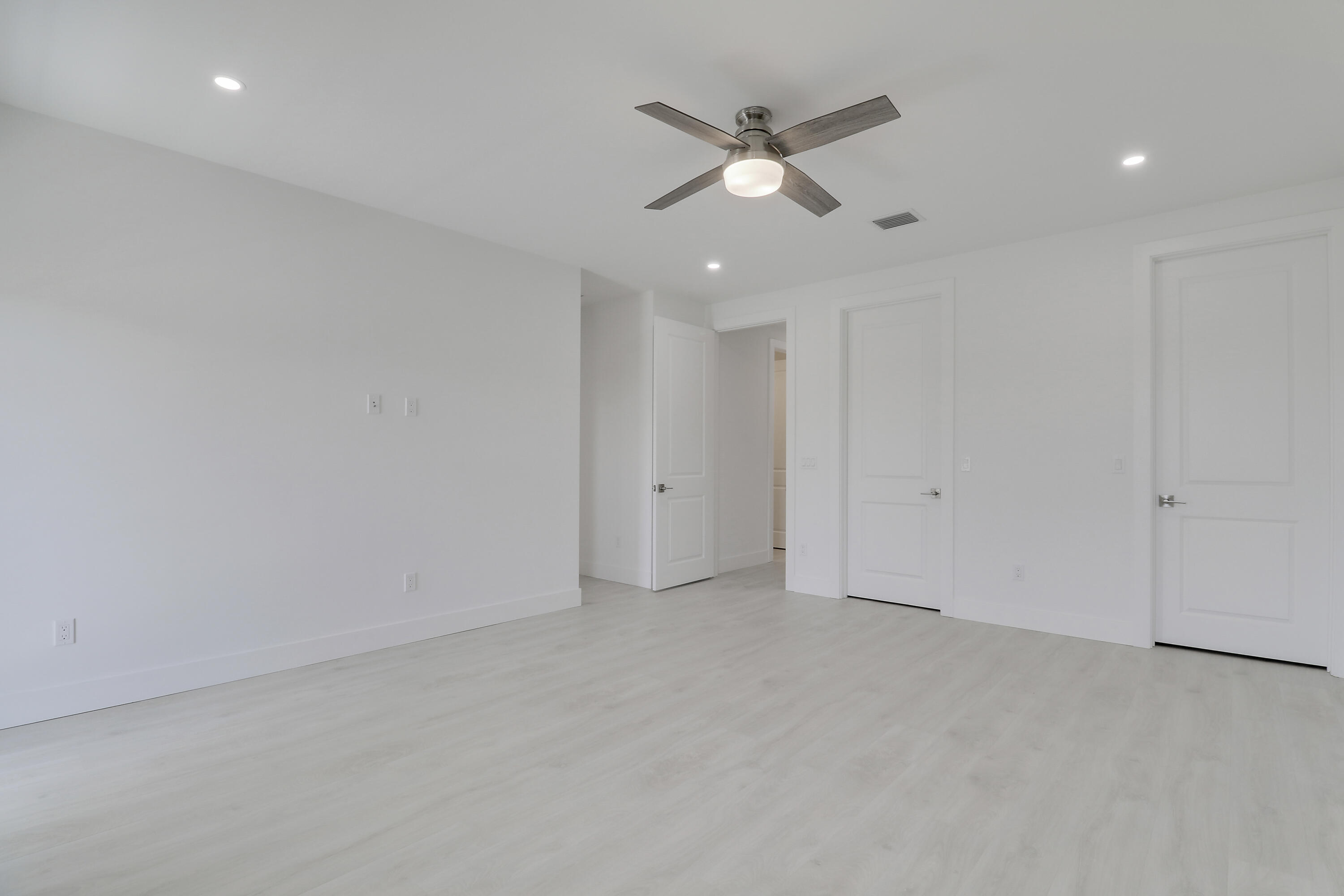 120 Water Pointe Place 3