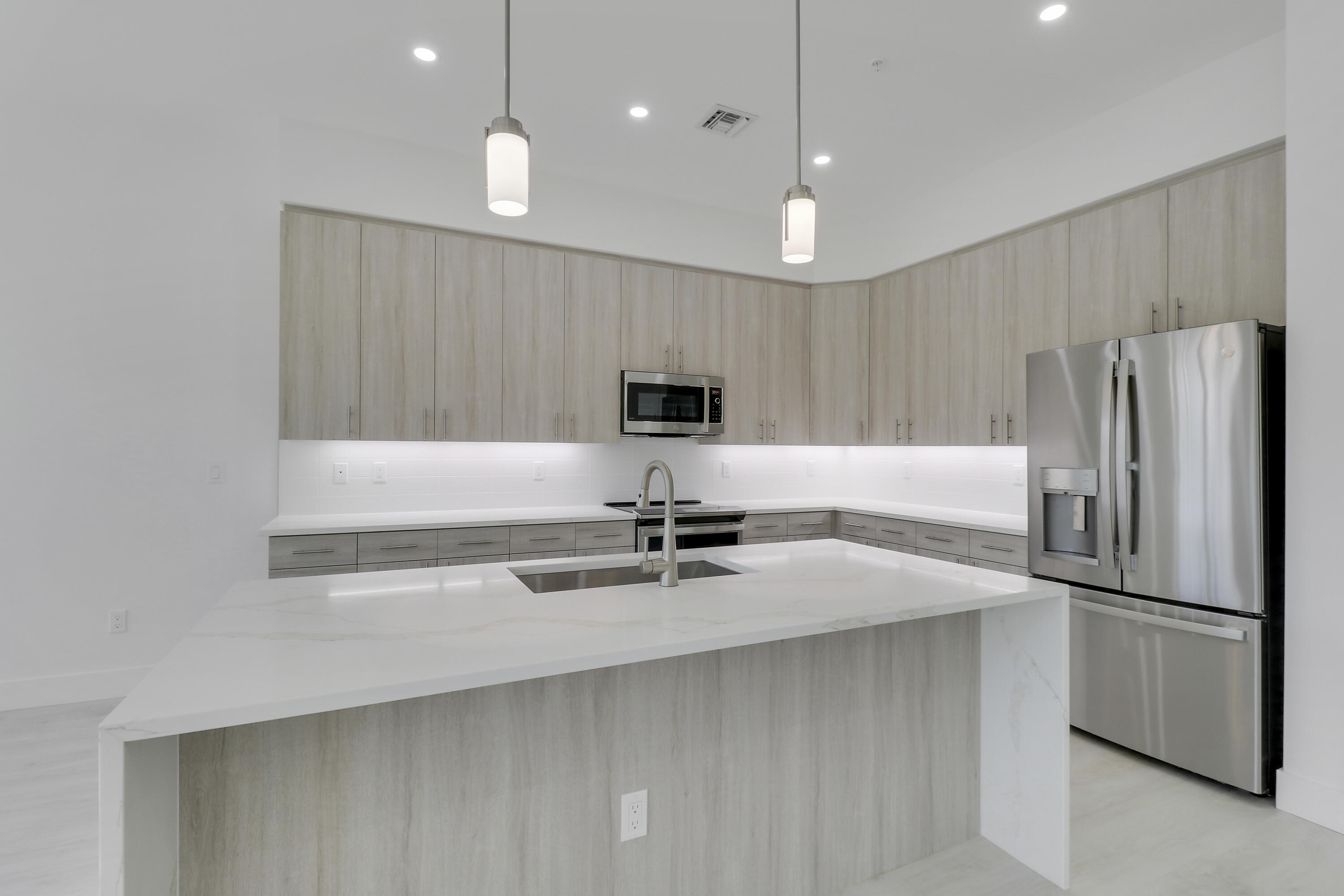 120 Water Pointe Place 3