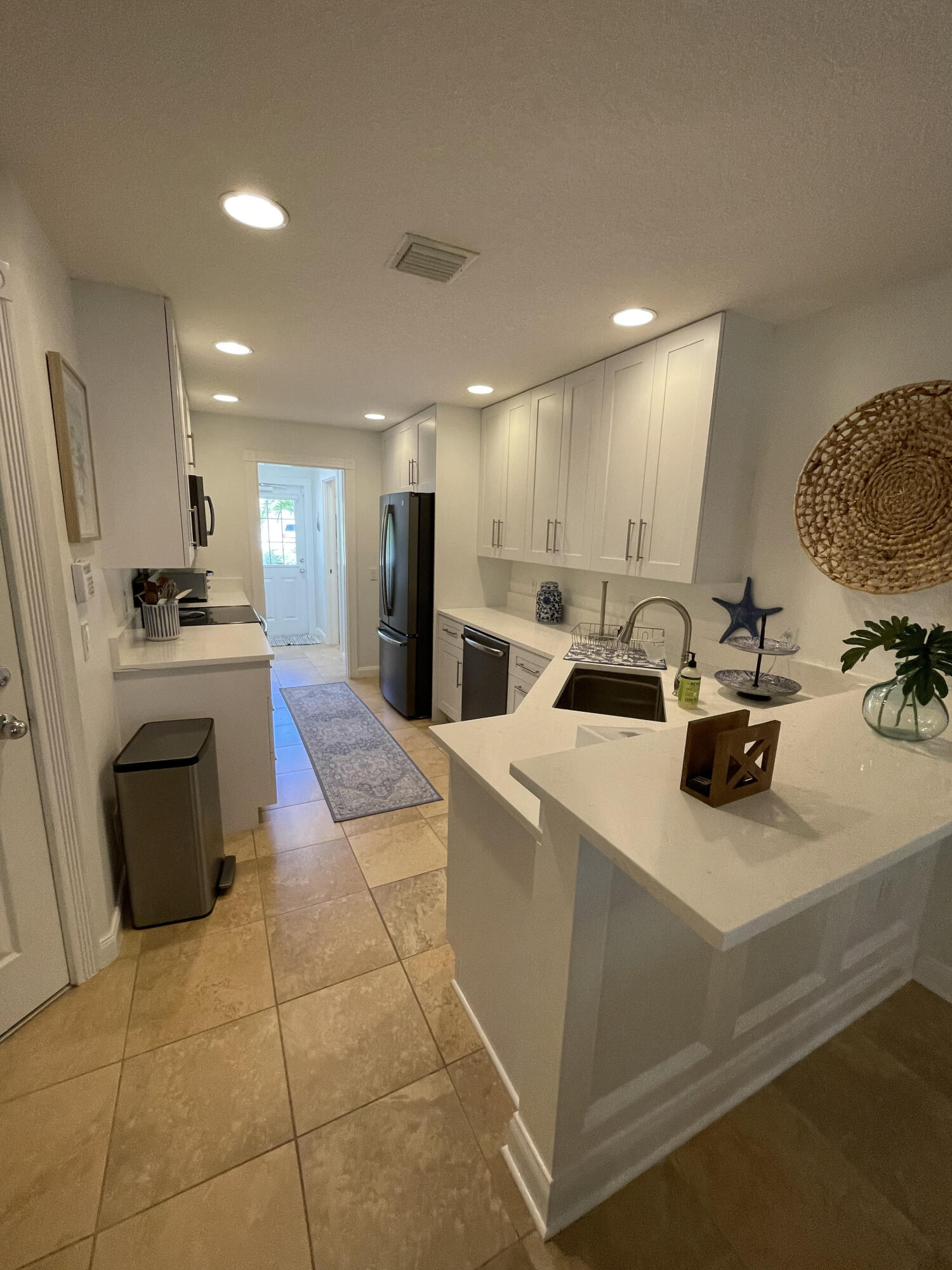 2857 E Community Drive