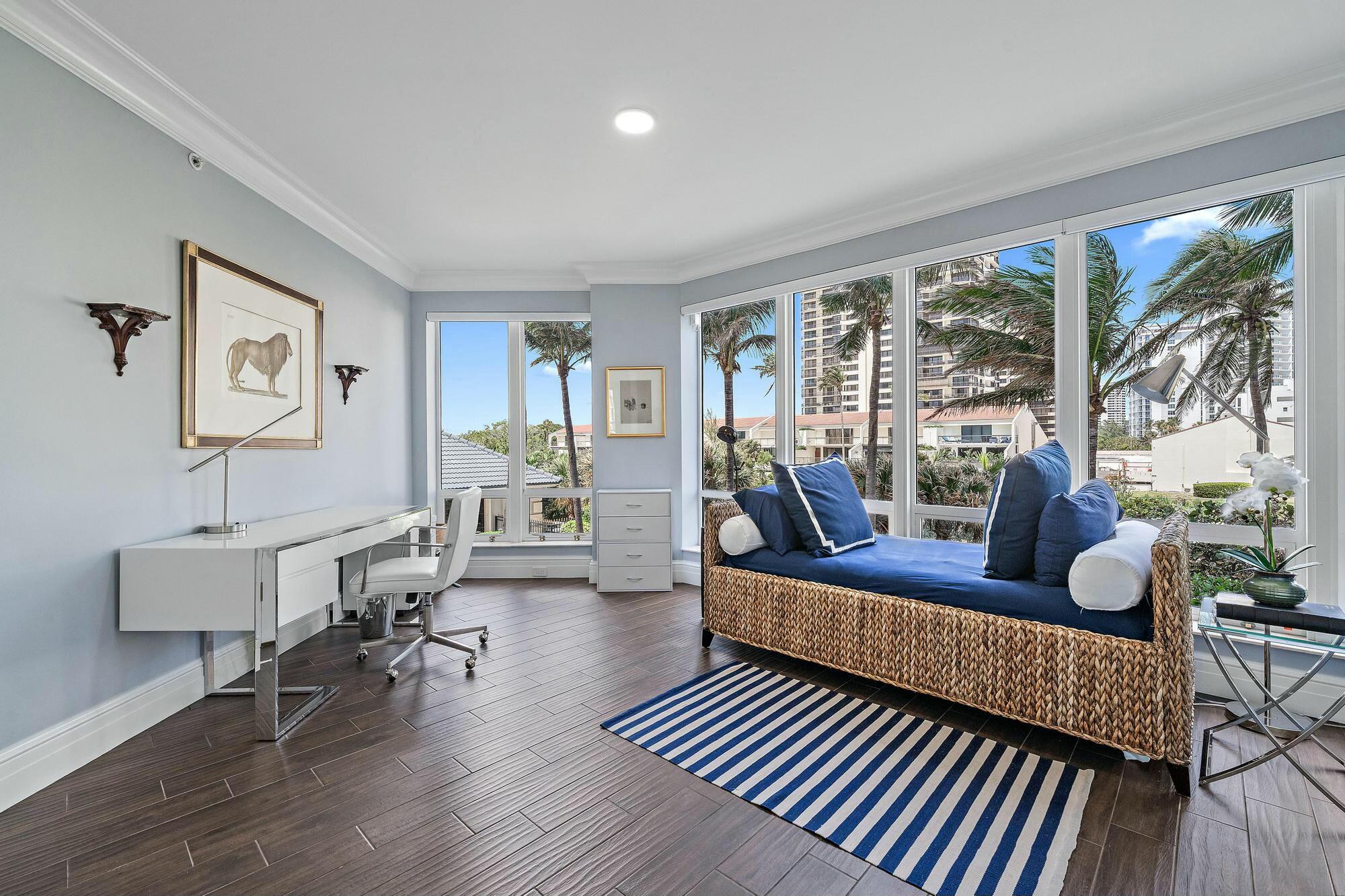3920 N Ocean Drive 2b