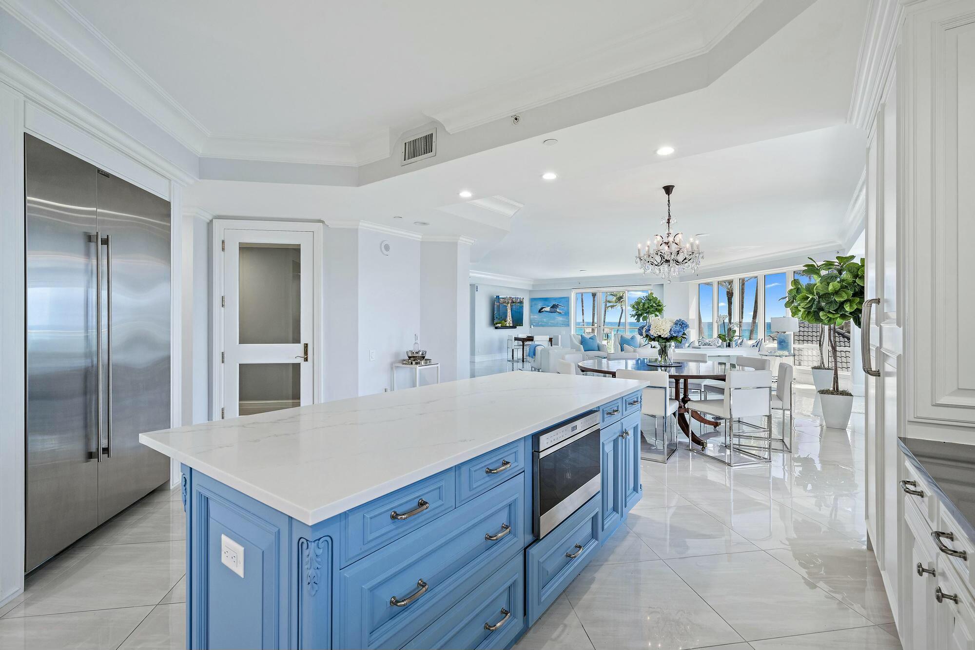 3920 N Ocean Drive 2b