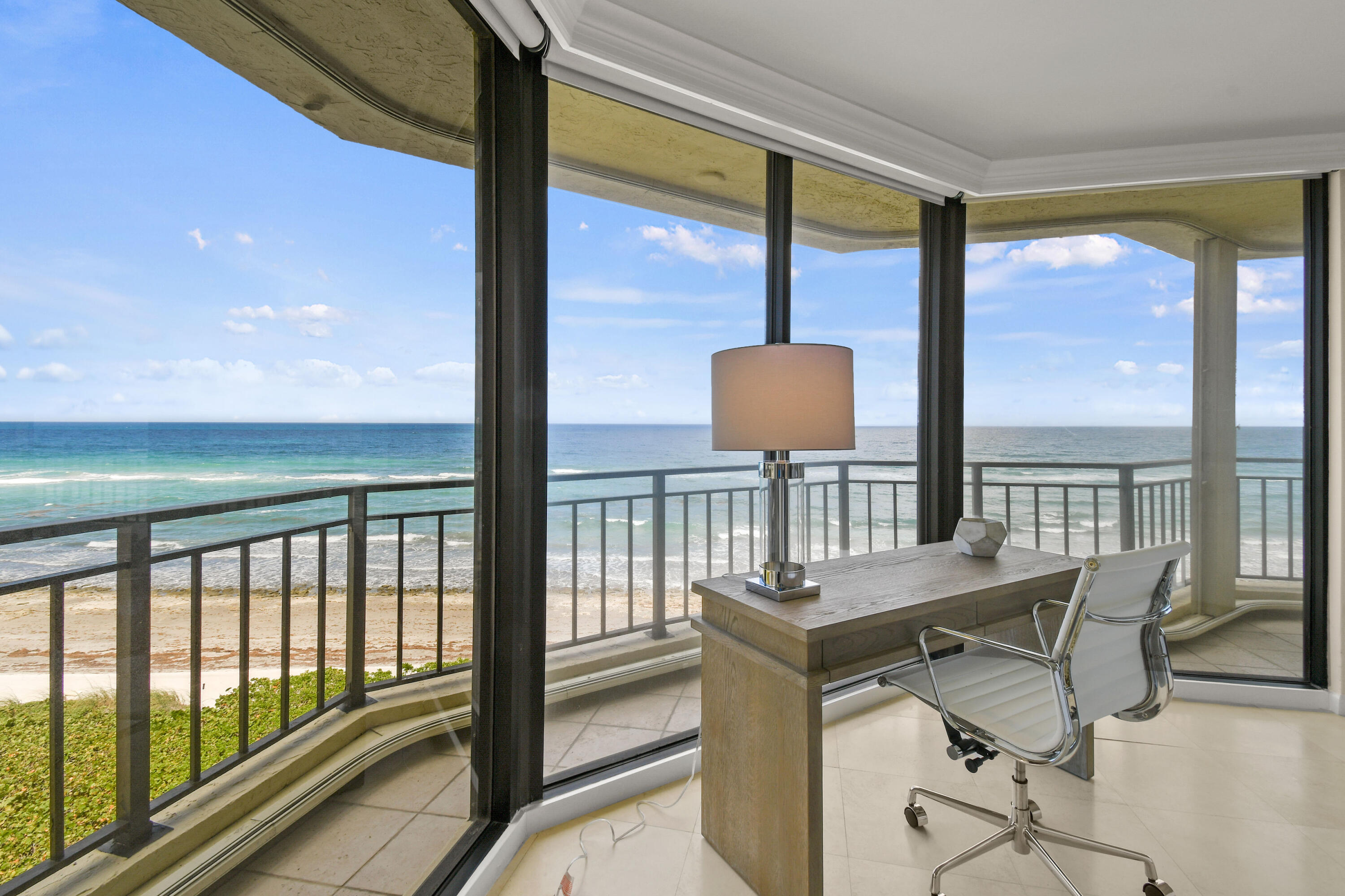 19850 Beach Road 5a