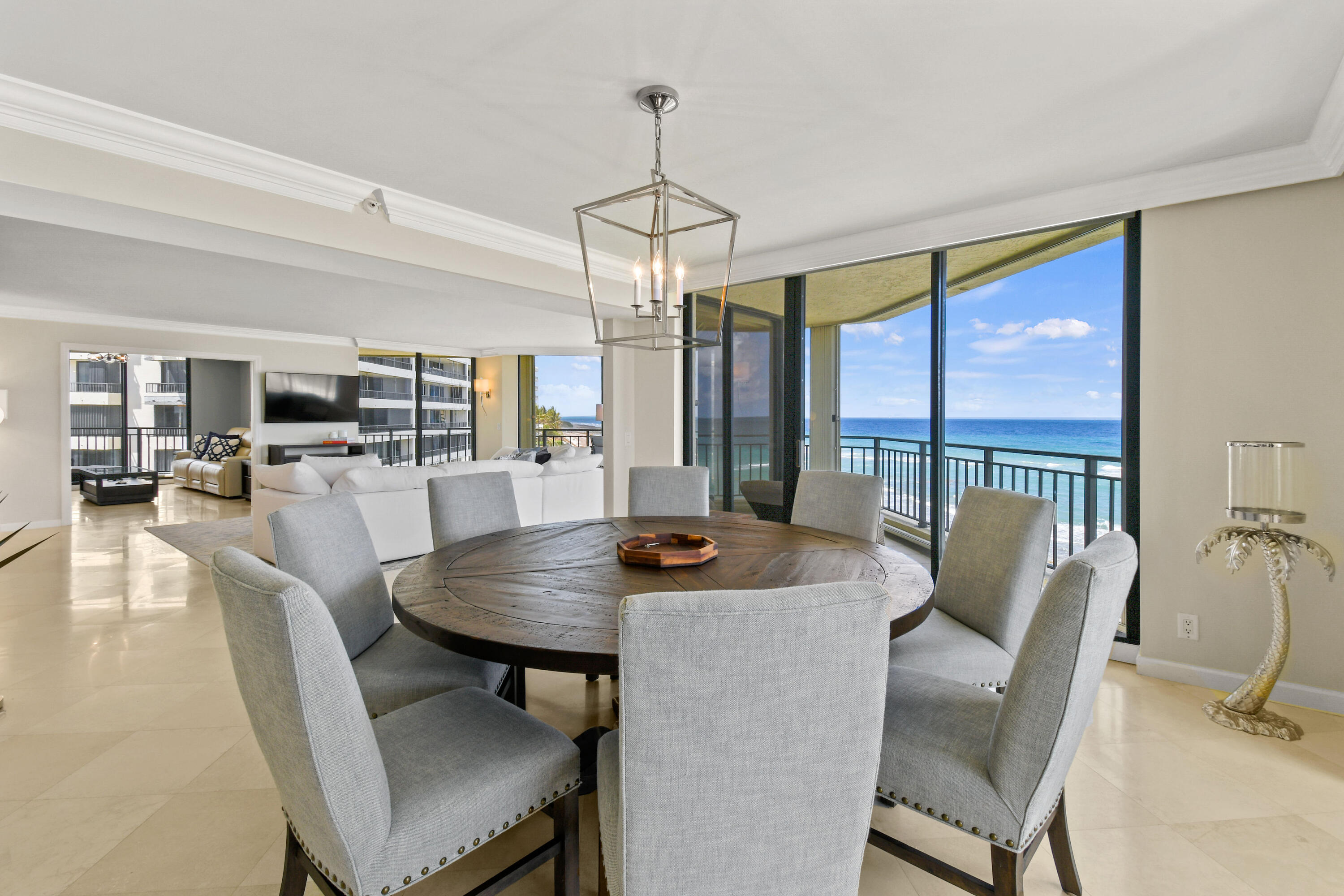 19850 Beach Road 5a