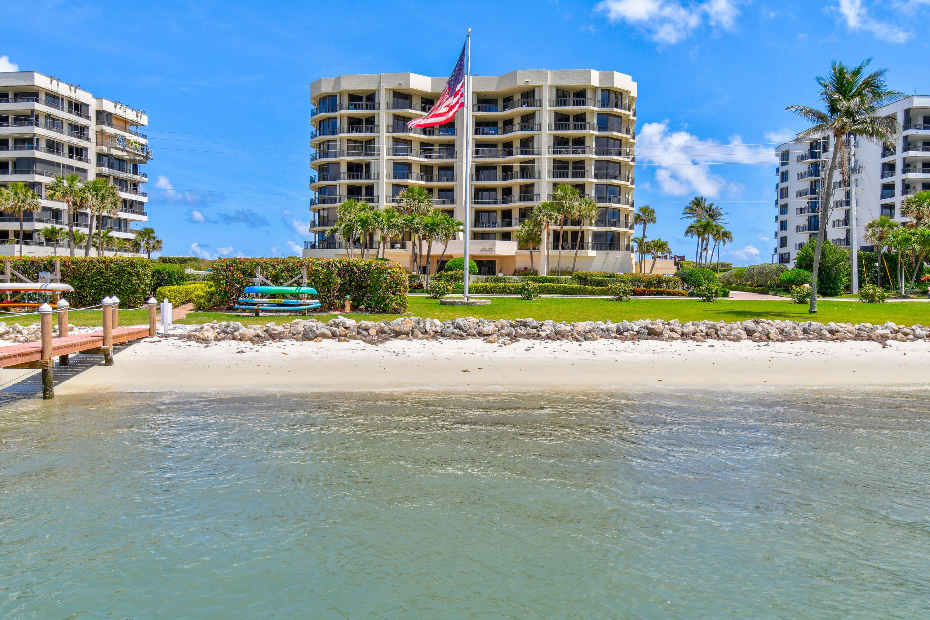 19850 Beach Road 5a