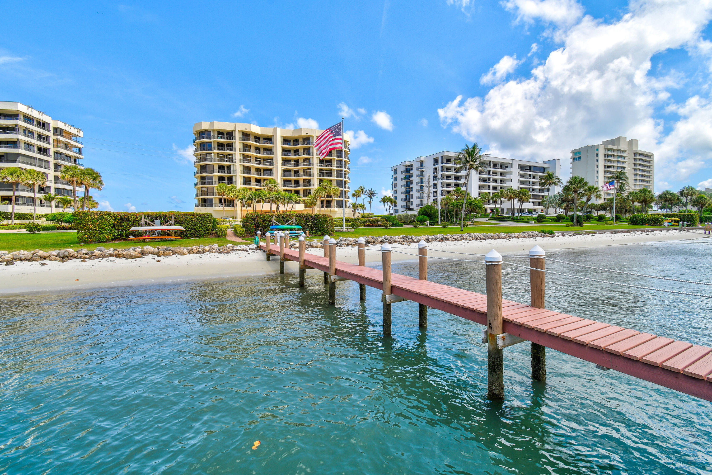 19850 Beach Road 5a