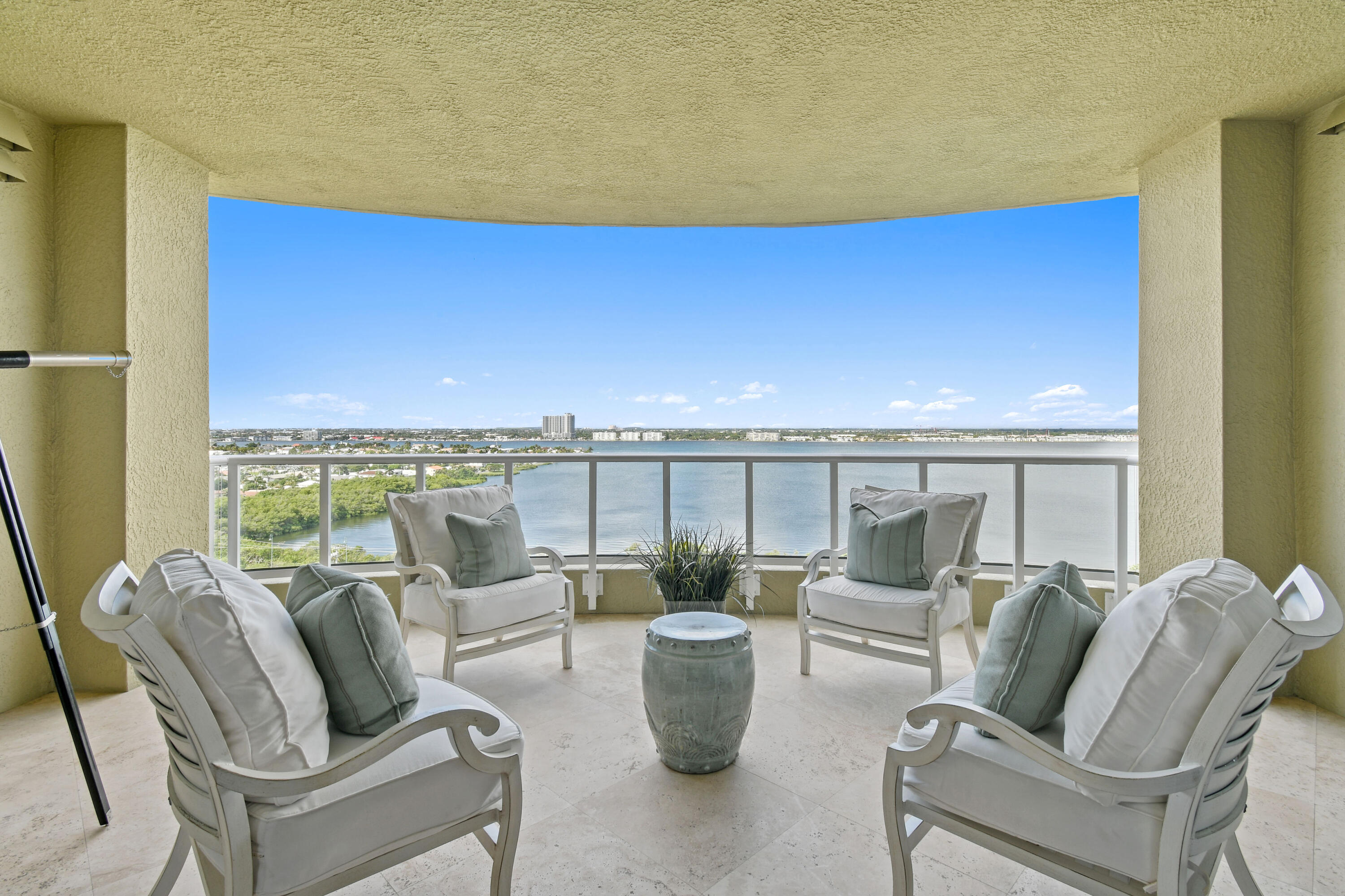 5050 N Ocean Drive 1203