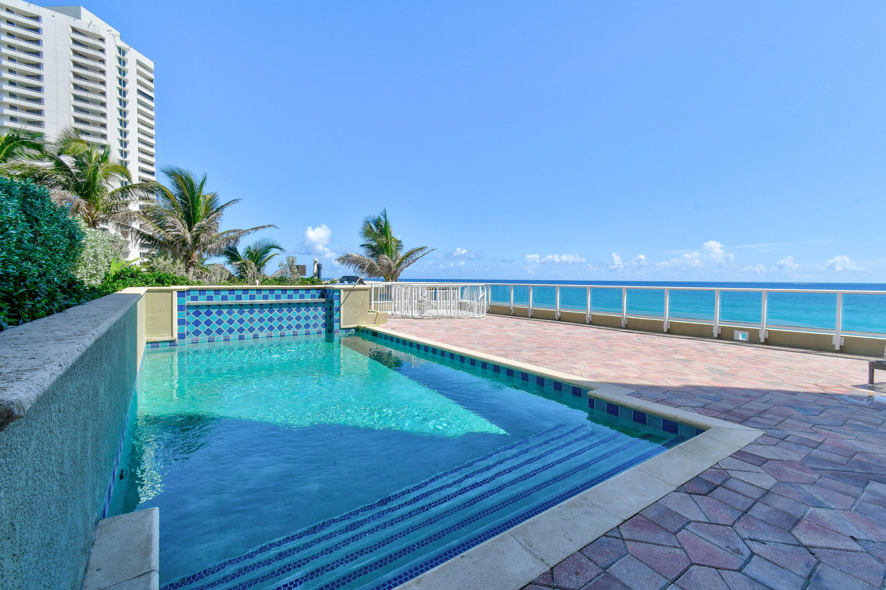 5050 N Ocean Drive 703