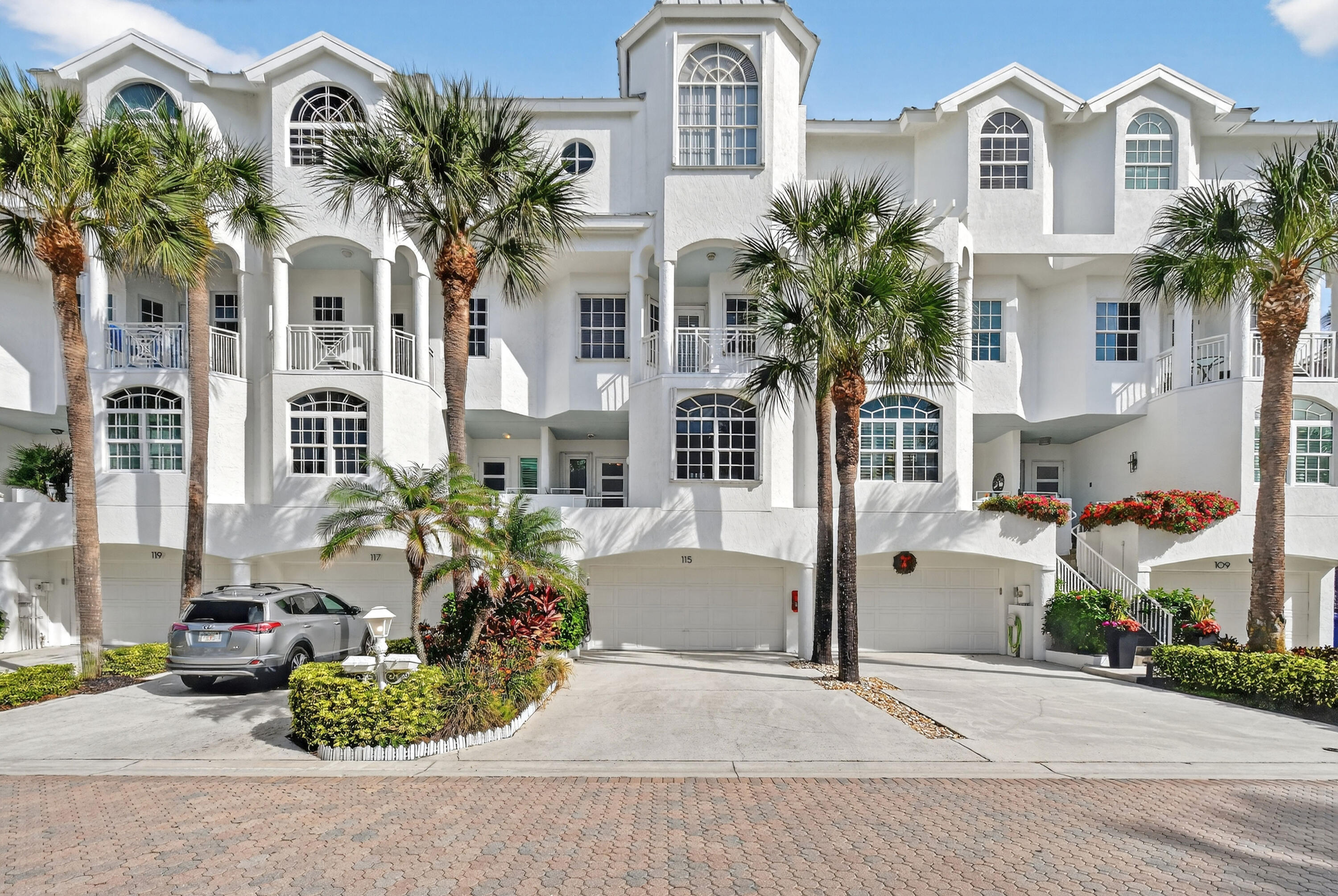 115 Ocean Key Way
