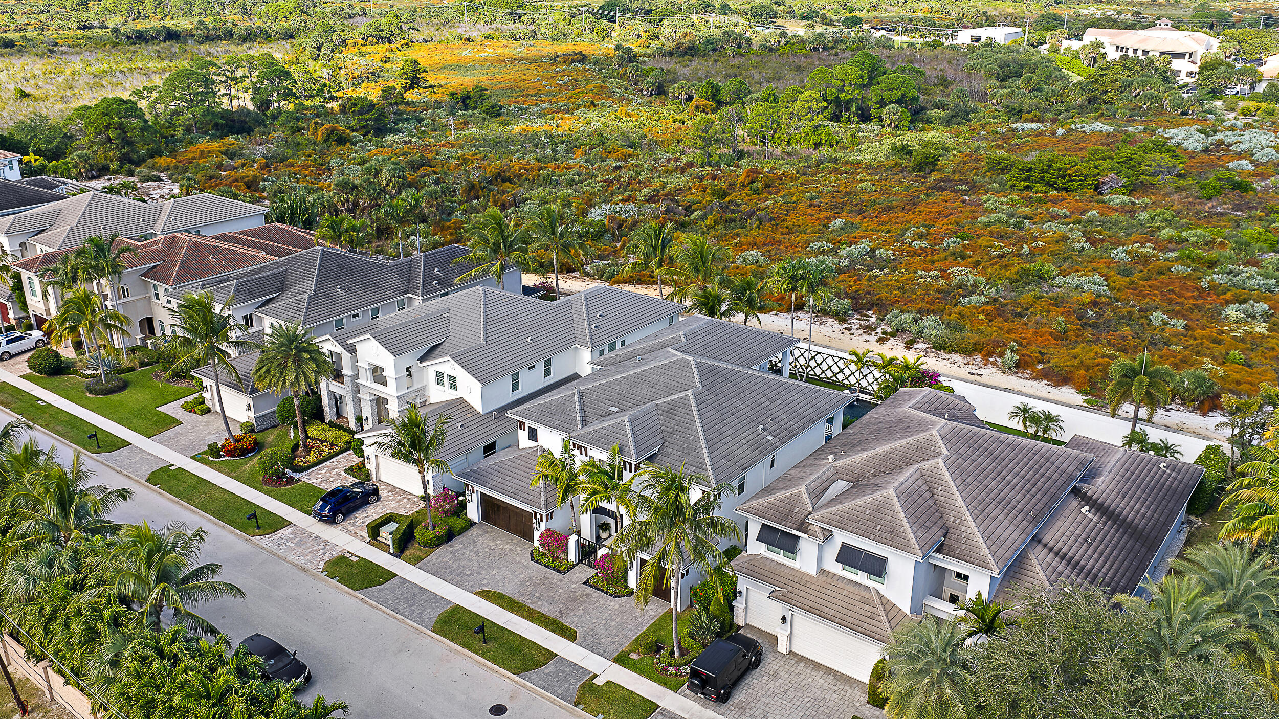 1603 E Hemingway Drive