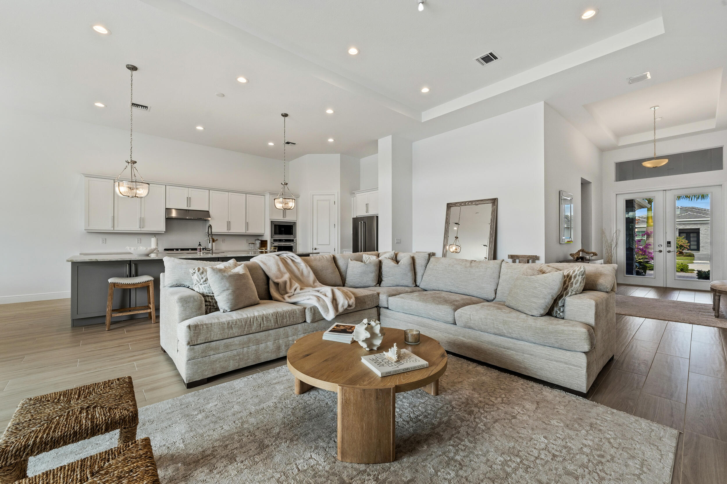 10036 Seagrass Way