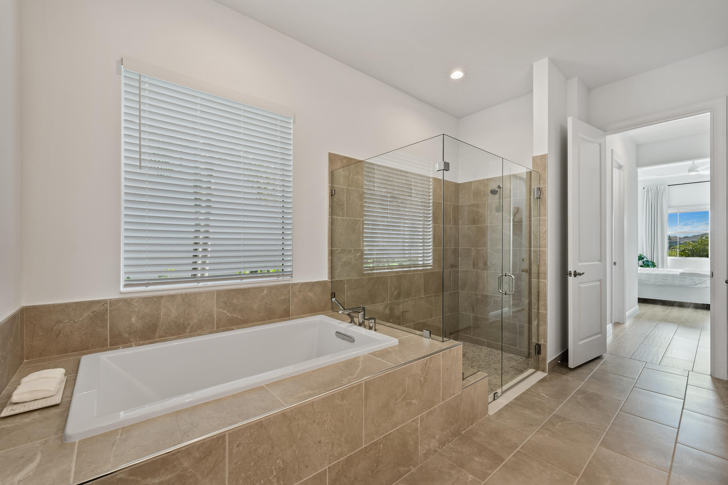 10036 Seagrass Way