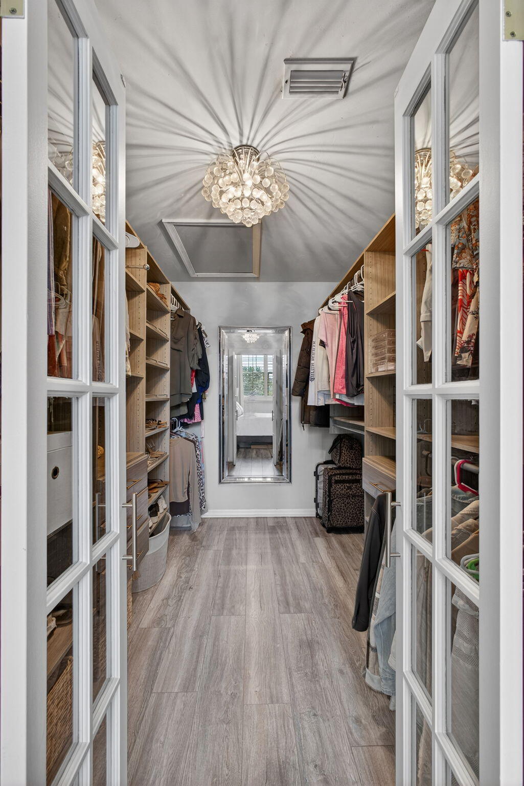 1306 Mainsail Circle