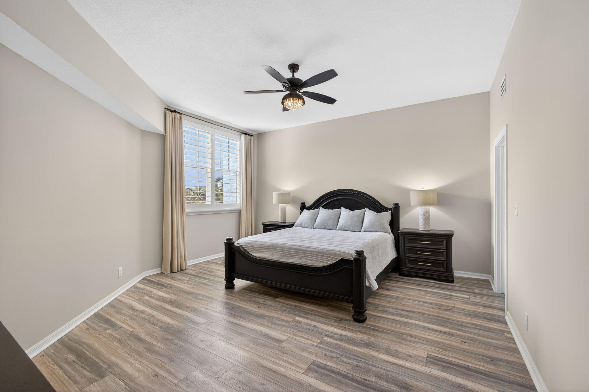 1306 Mainsail Circle