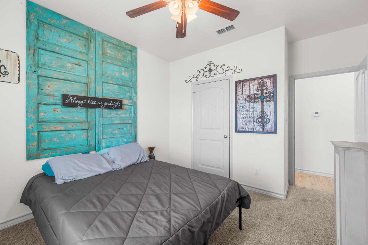 542 Nora Road